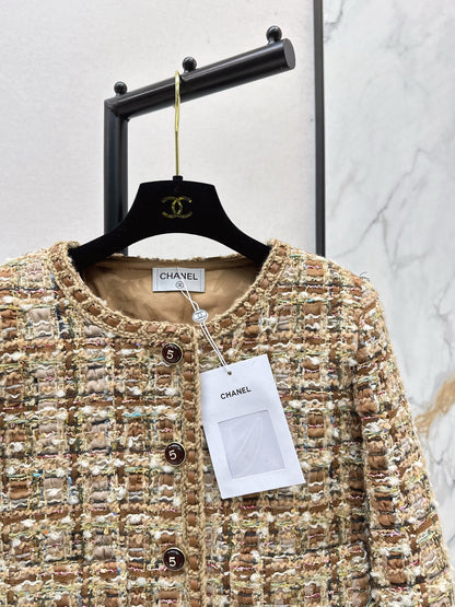 C 25 Woolen hem jacket
