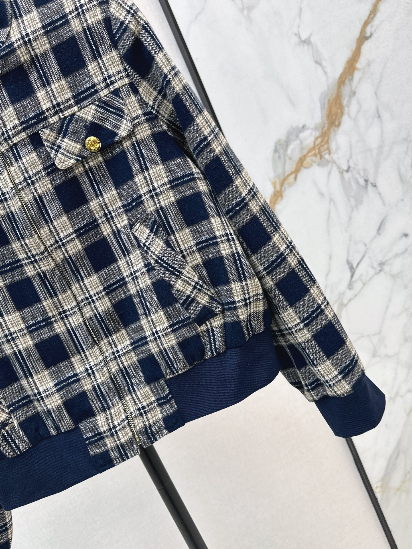 Ce 25 New Plaid Fabric Jacket