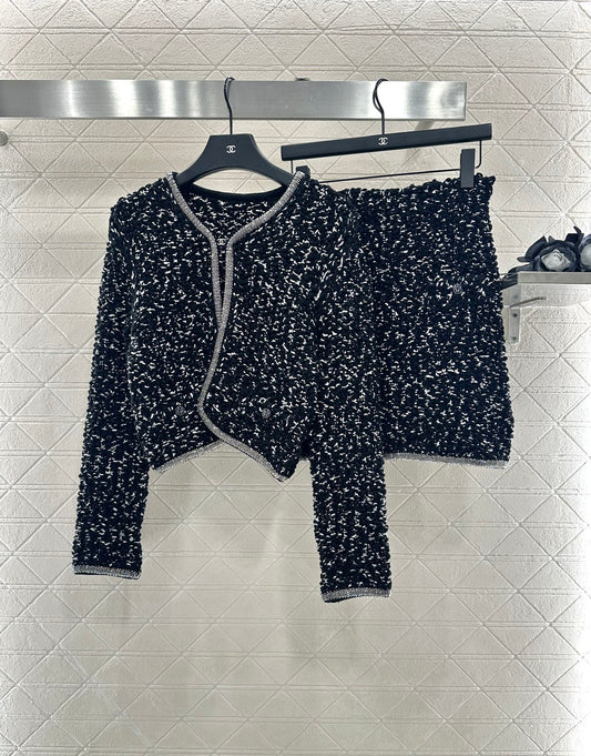 C 25 Rhinestone tied edge knitted cardigan half skirt set