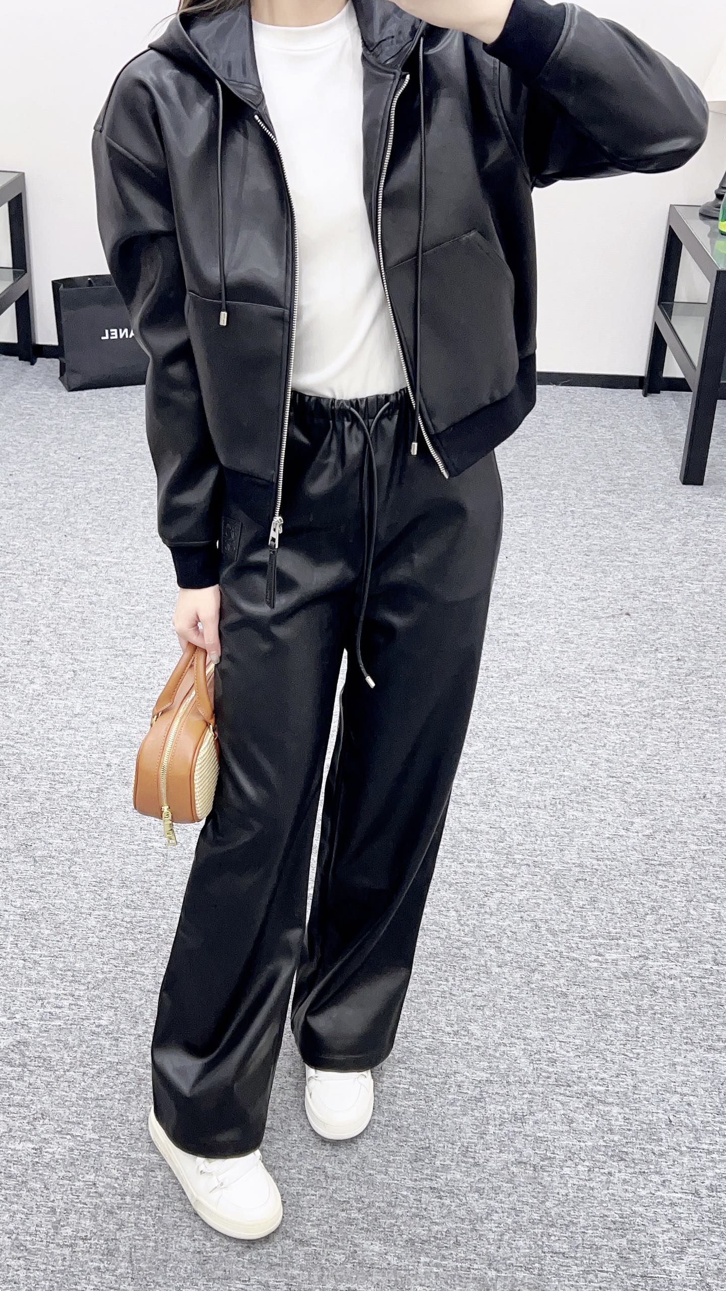 Lo 25 Leather hooded jacket+pants set