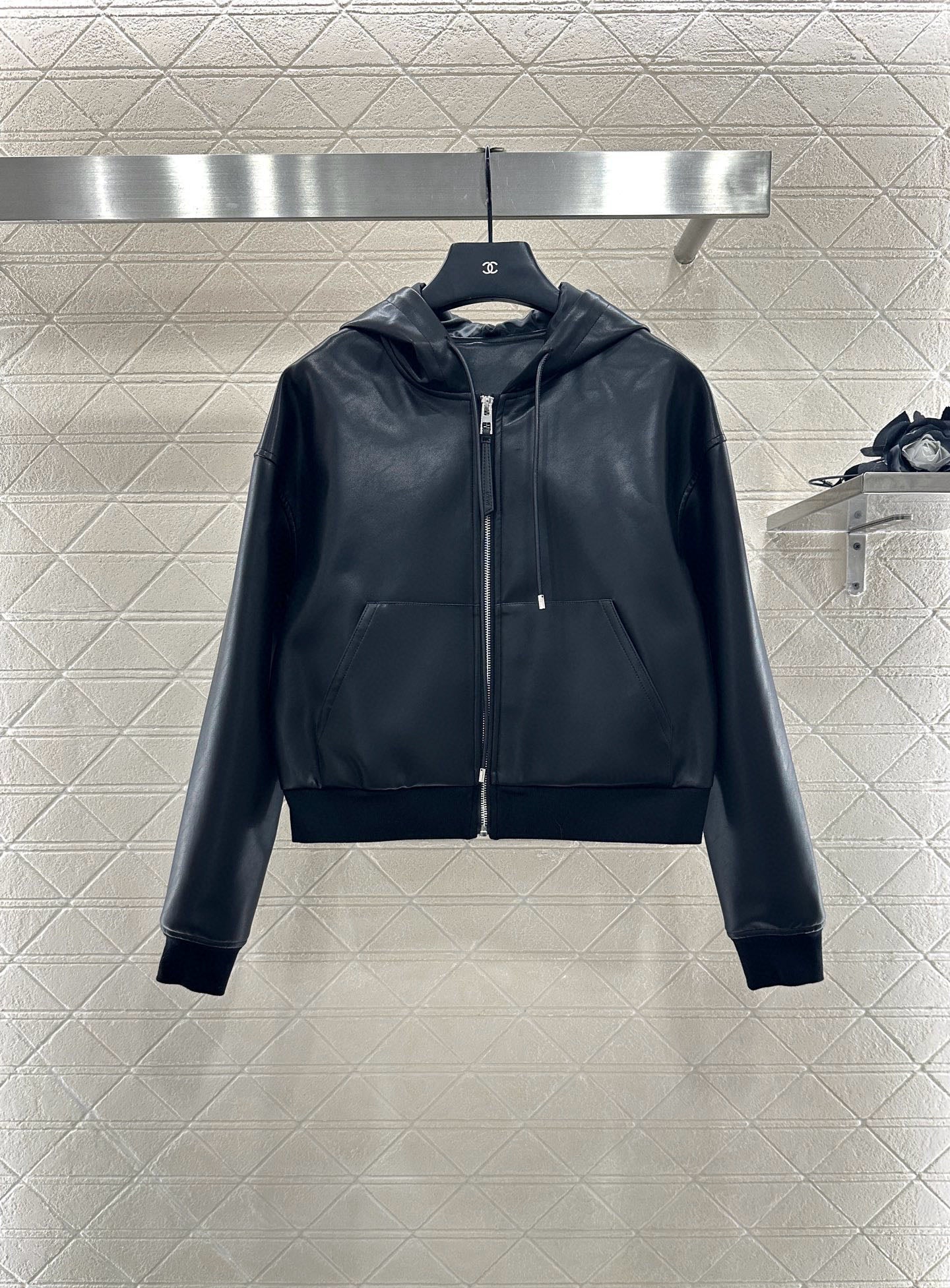 Lo 25 Leather hooded jacket+pants set