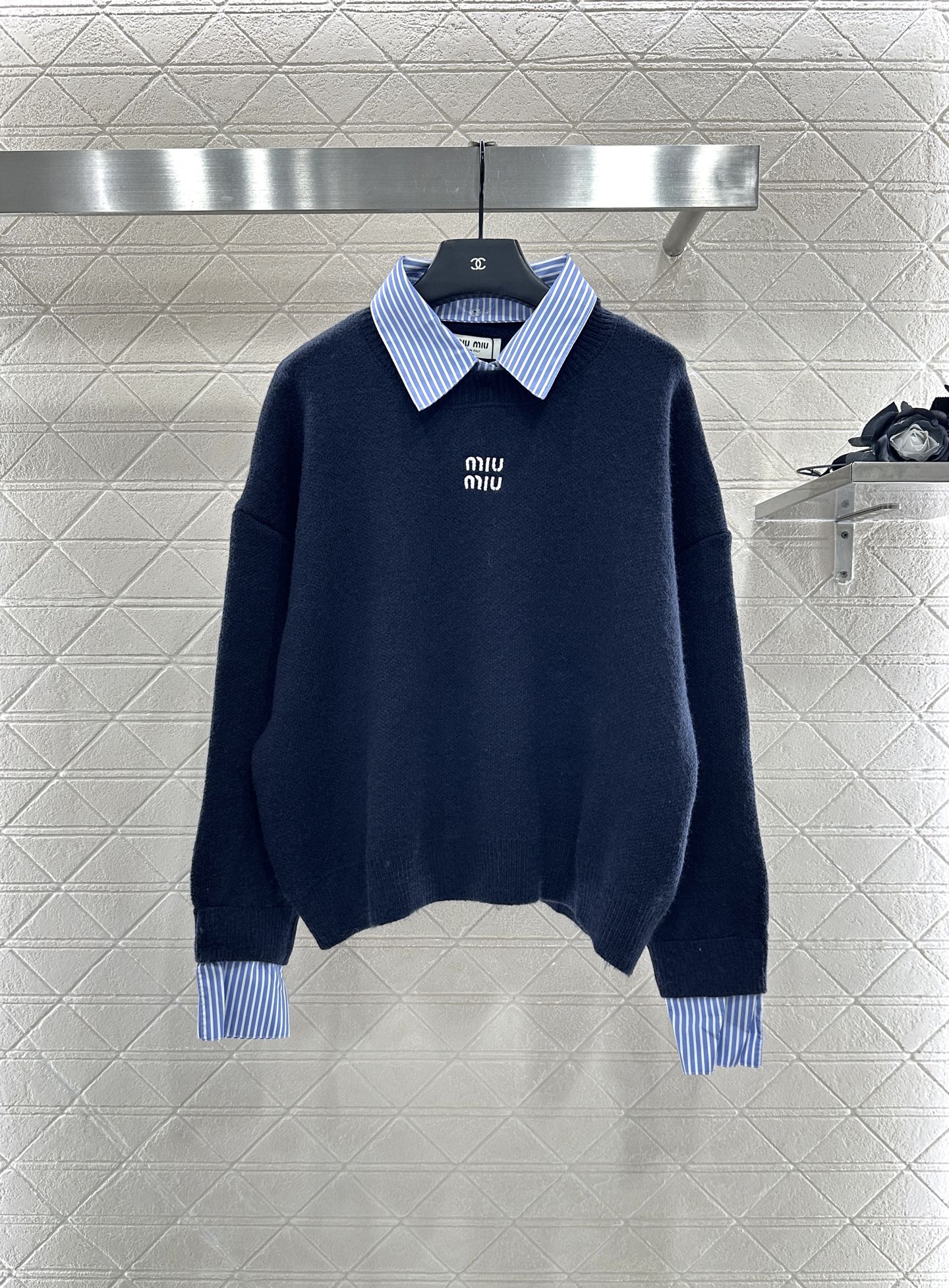 Mi 25 Knitted top and skirt set