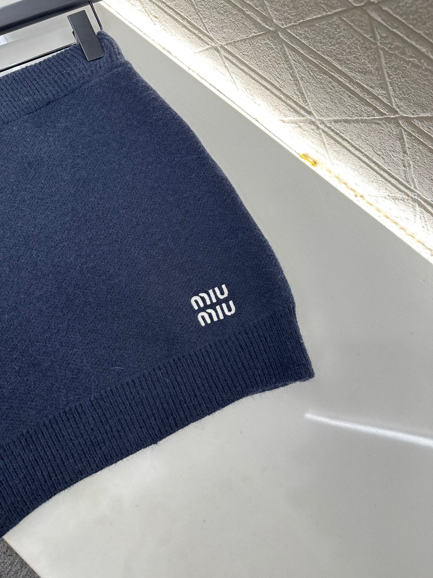 Mi 25 Knitted top and skirt set