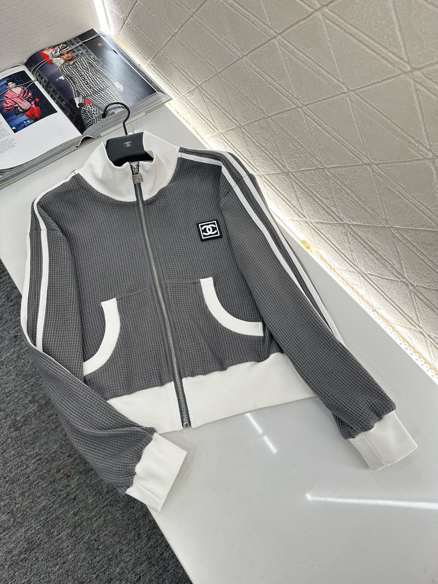 C 25 Sports jacket+pants set