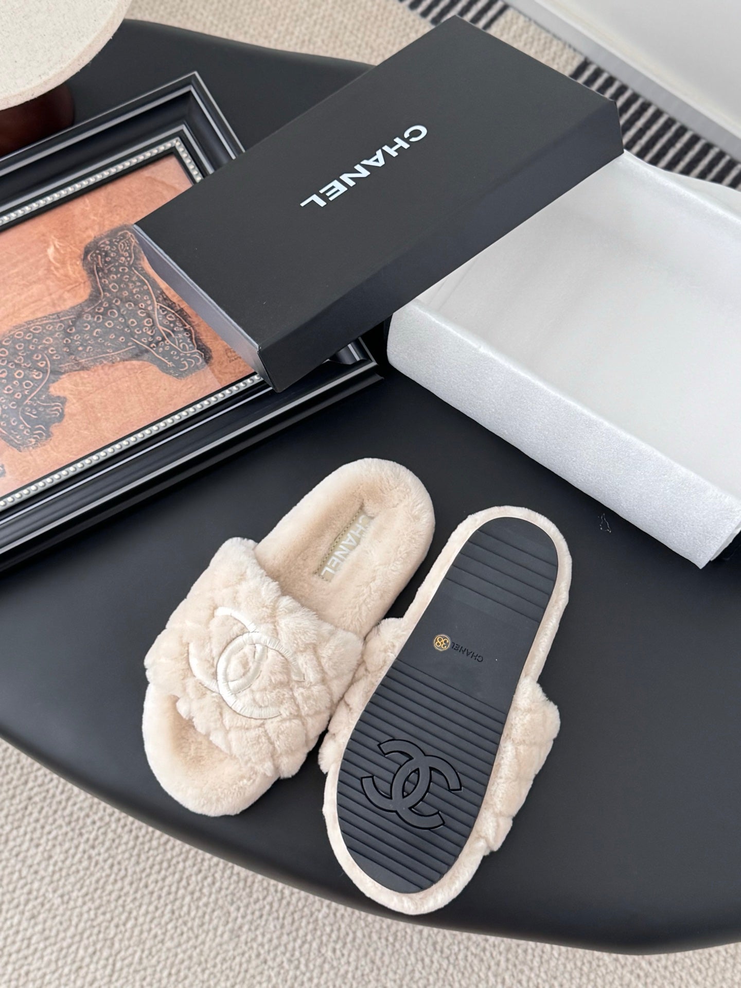 C 25K new fur slippers