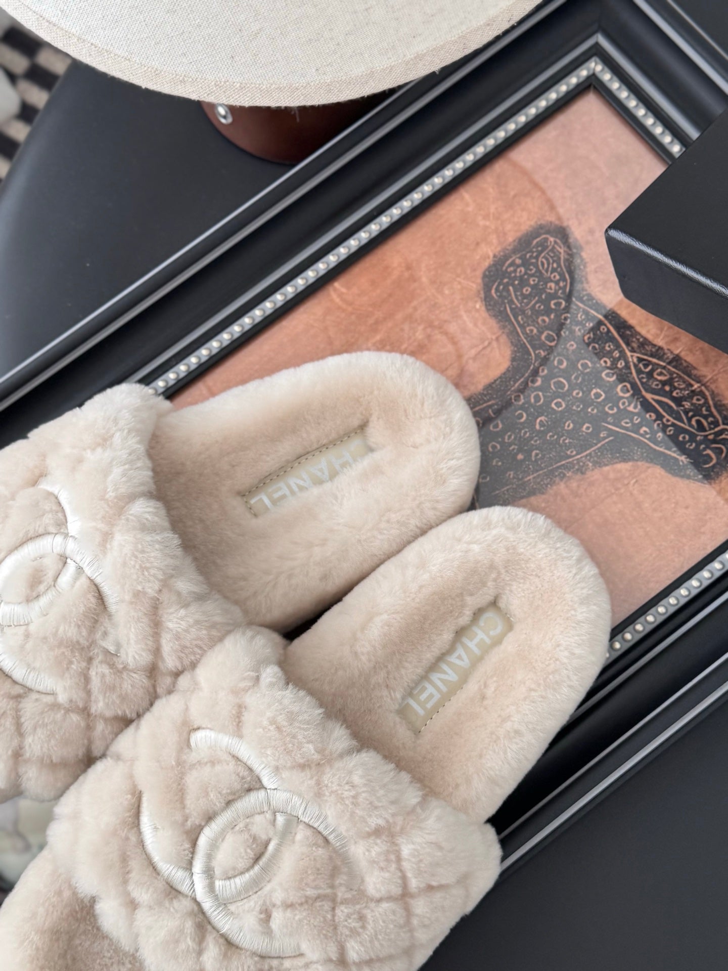 C 25K new fur slippers