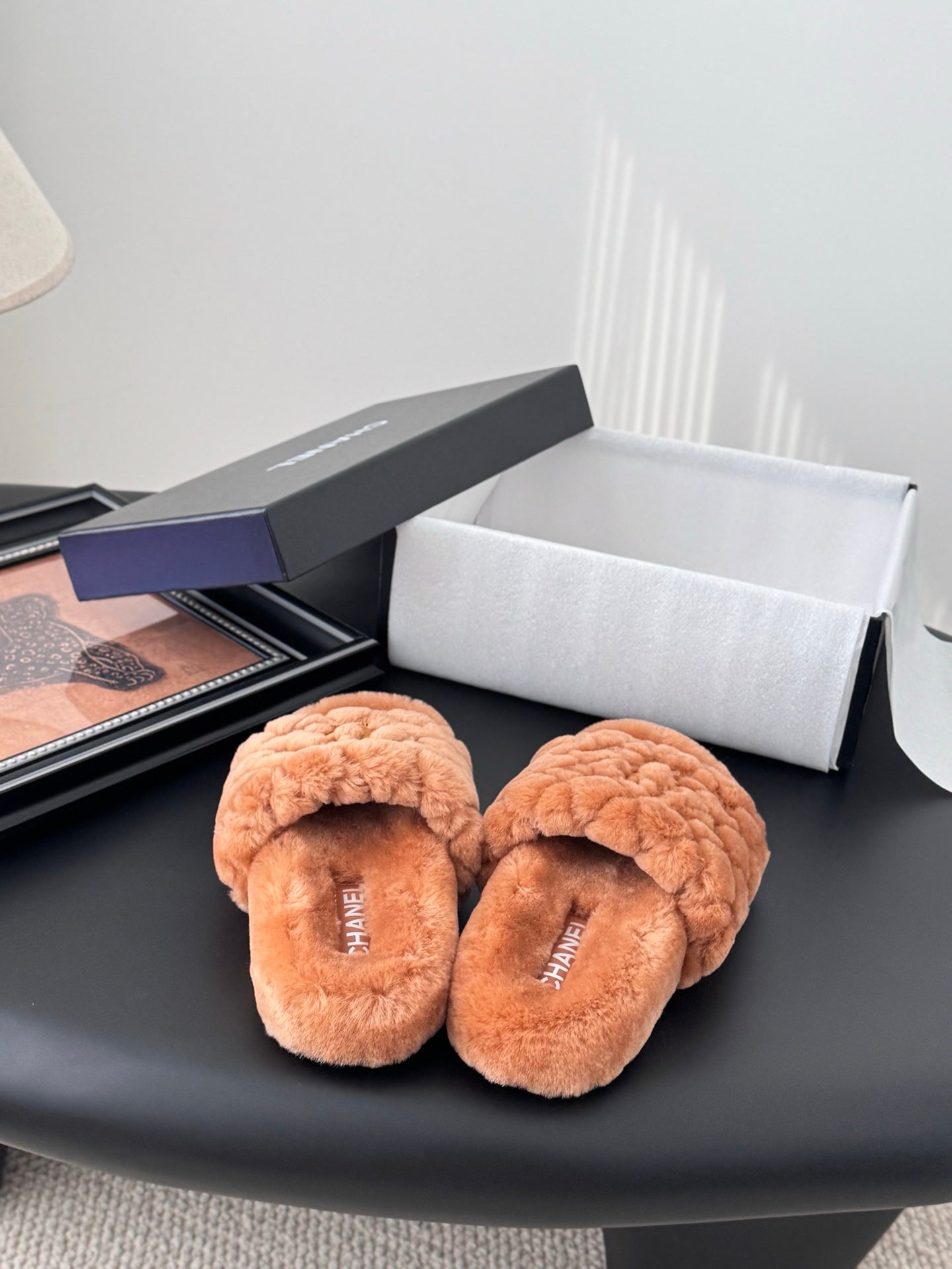 C 25K new fur slippers