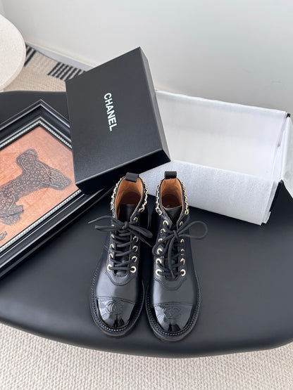 C 25 New Chain Knight Boots
