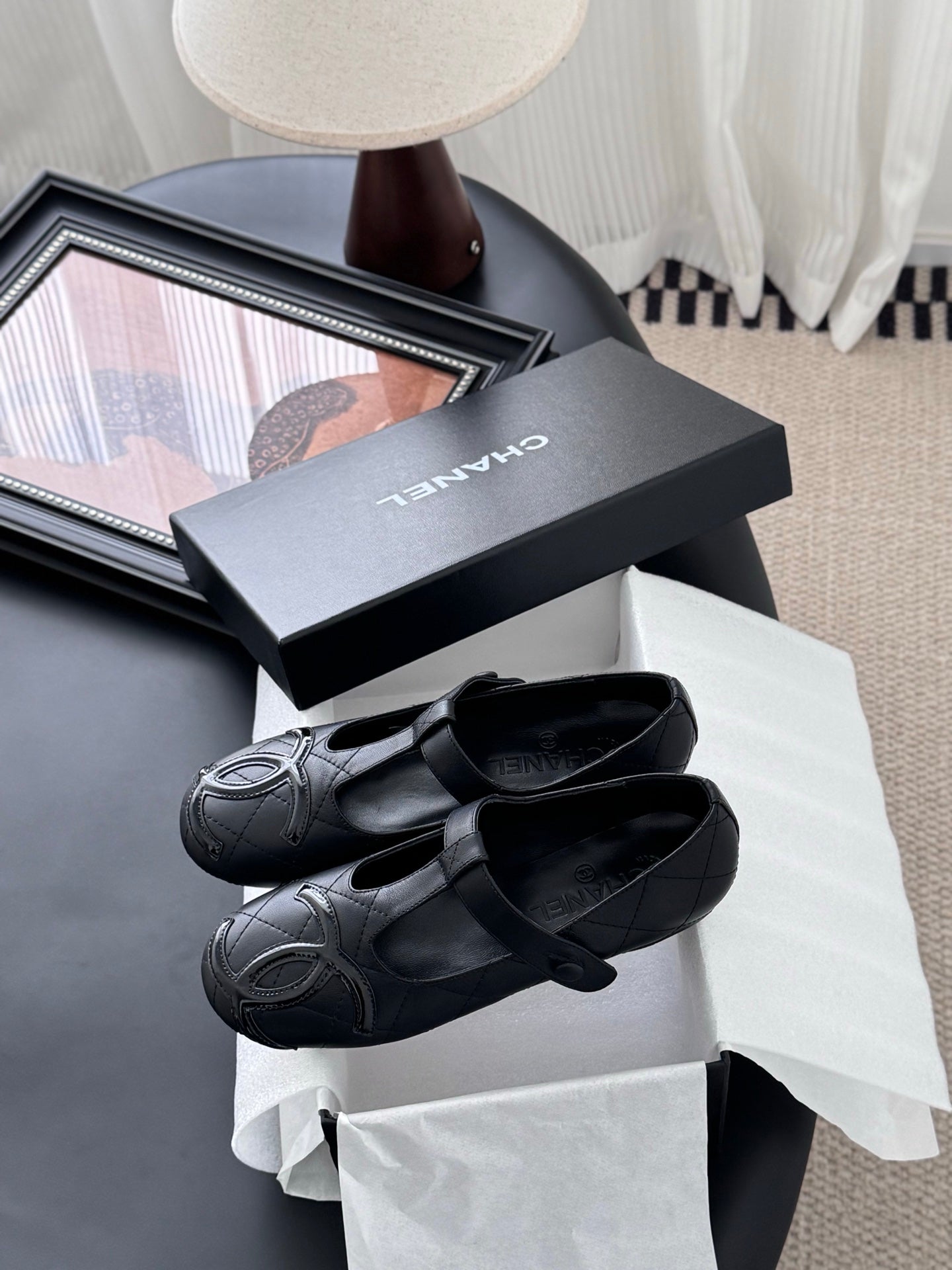 C 25 Vintage vintage series flat shoes