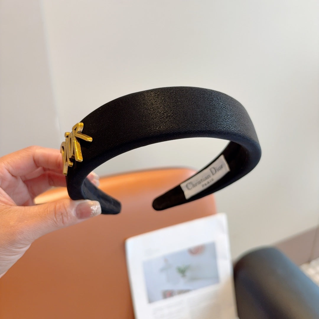 New Wide-Brimmed Premium Hairband