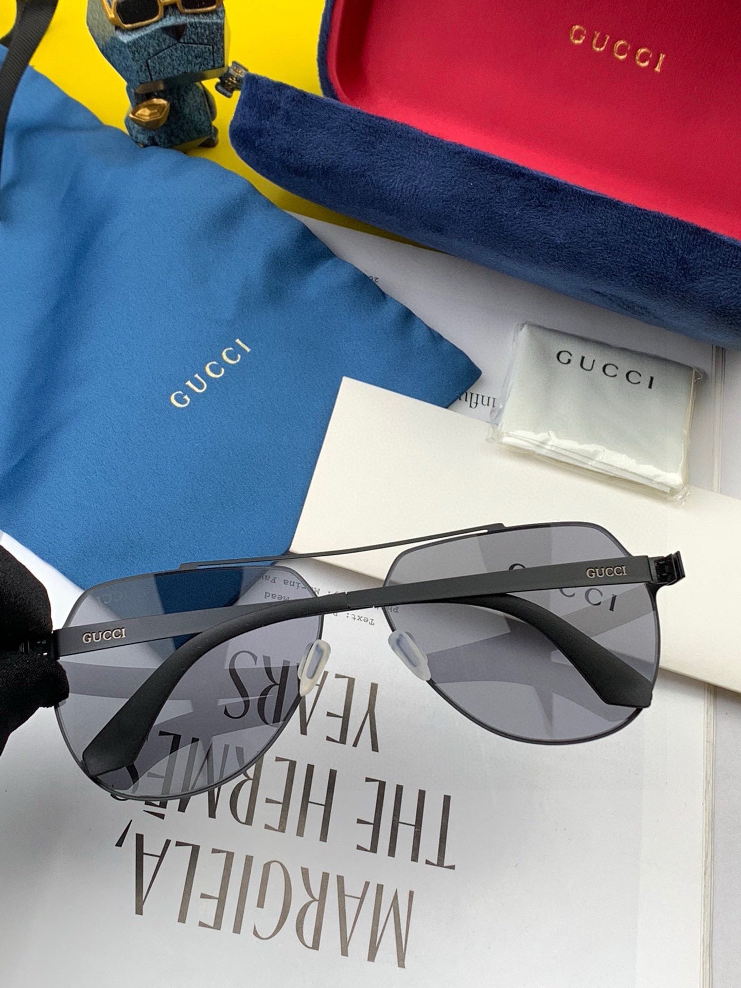 25 New Couple Sunglasses for Men and Women [Model: G5013]