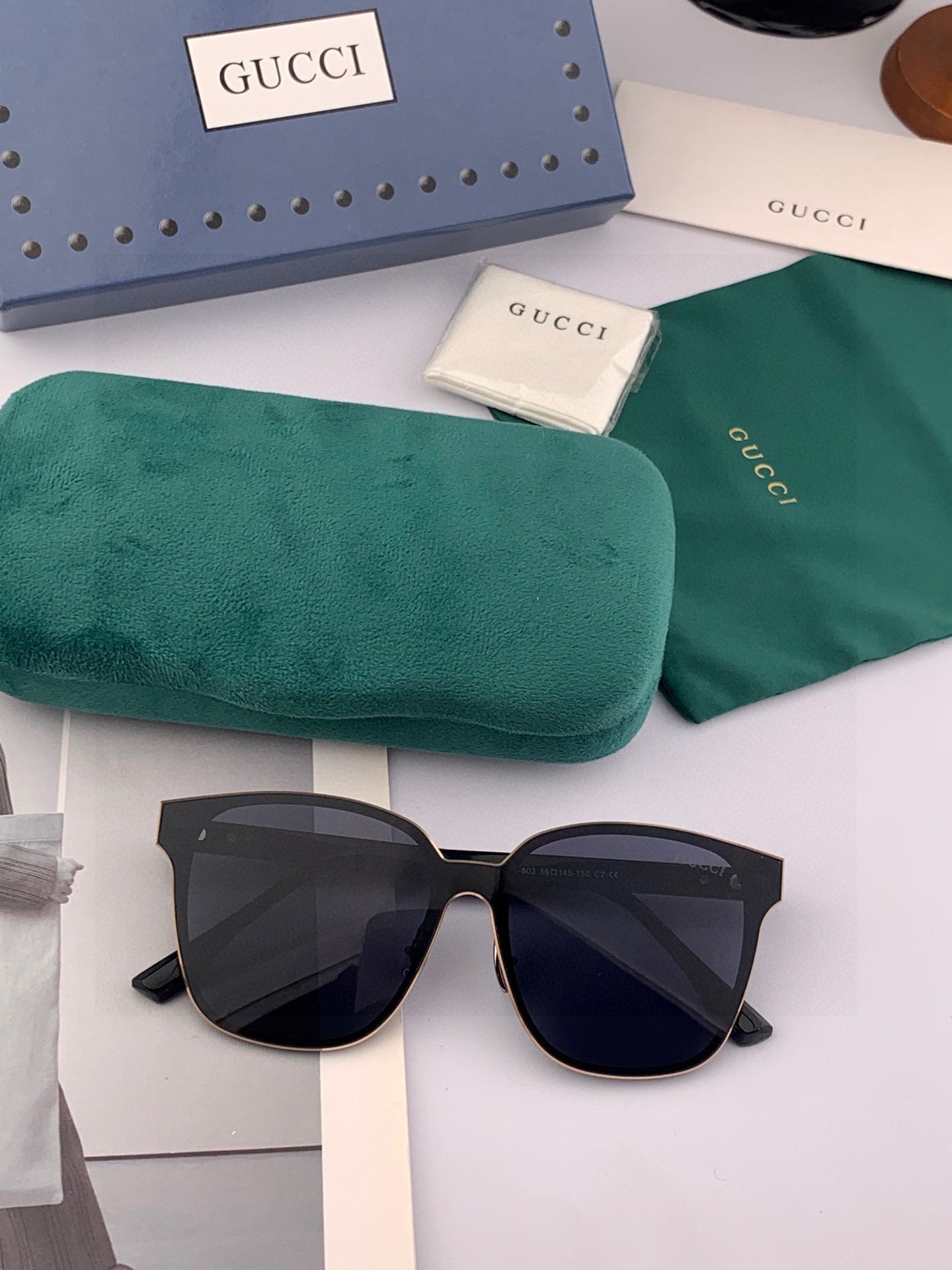 25 New Styles of Unisex Nylon Sunglasses[Model G380]