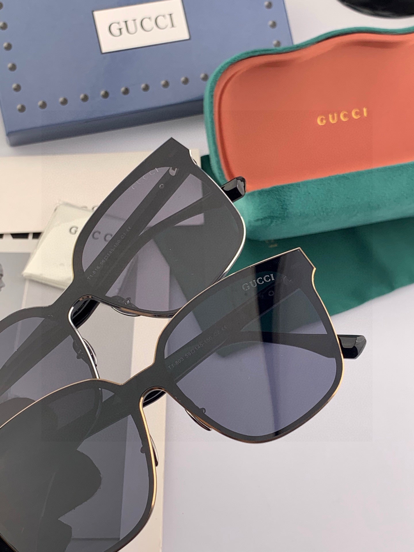 25 New Styles of Unisex Nylon Sunglasses[Model G380]