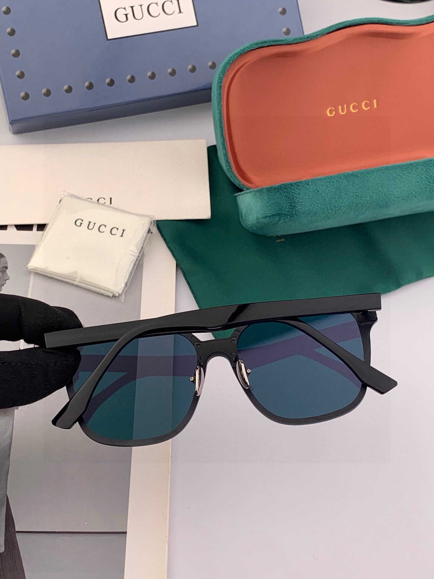 25 New Styles of Unisex Nylon Sunglasses[Model G380]