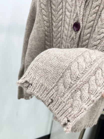 C 25 Fried Dough Twists hook lapel cashmere cardigan