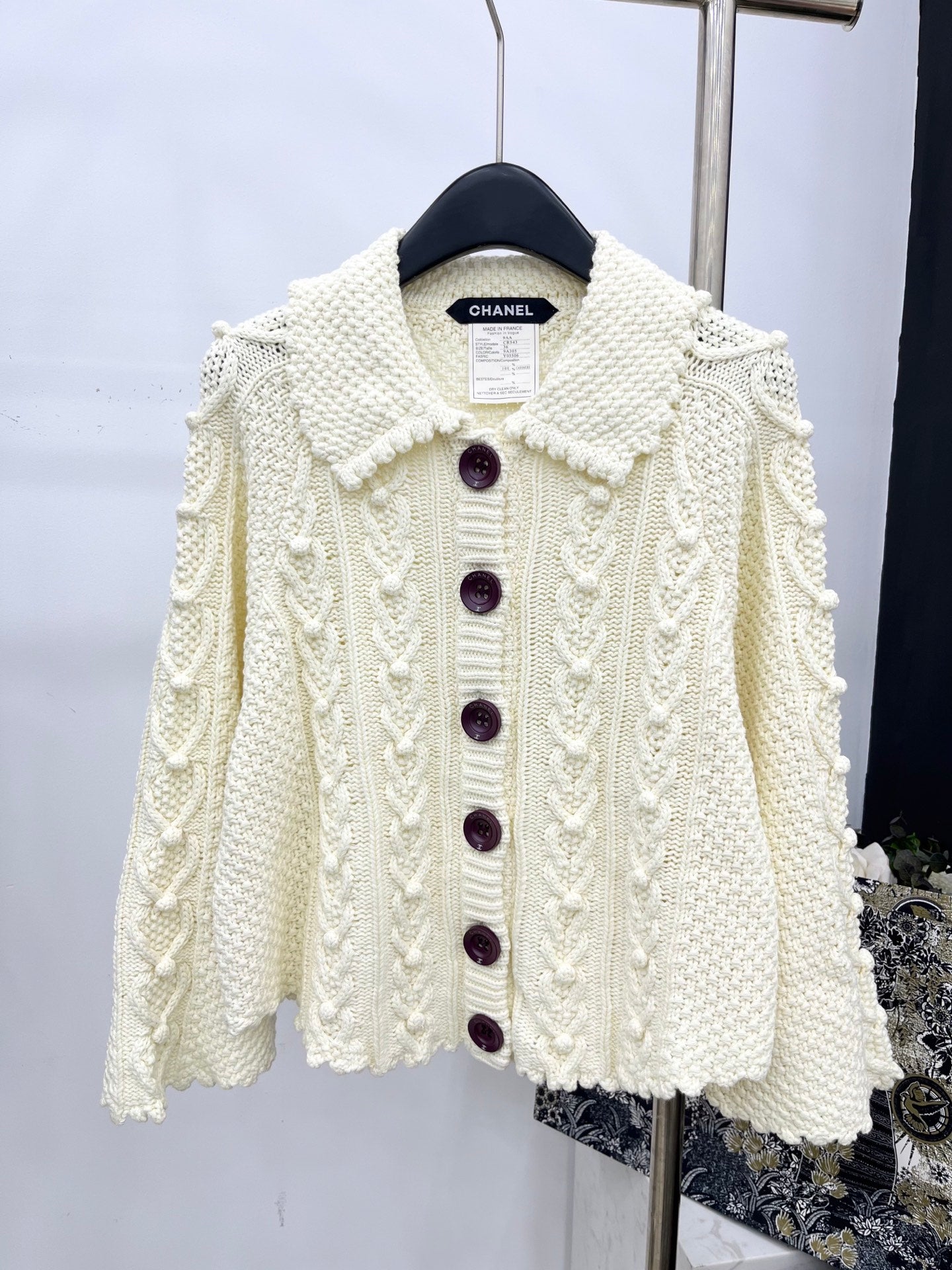 C 25 Heavy industry crochet lapel cashmere cardigan