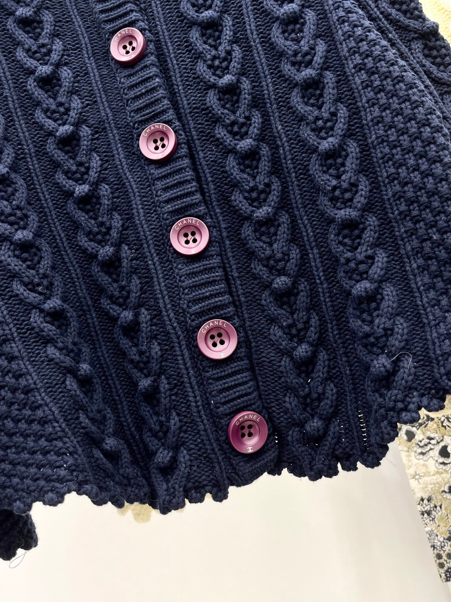 C 25 Heavy industry crochet lapel cashmere cardigan