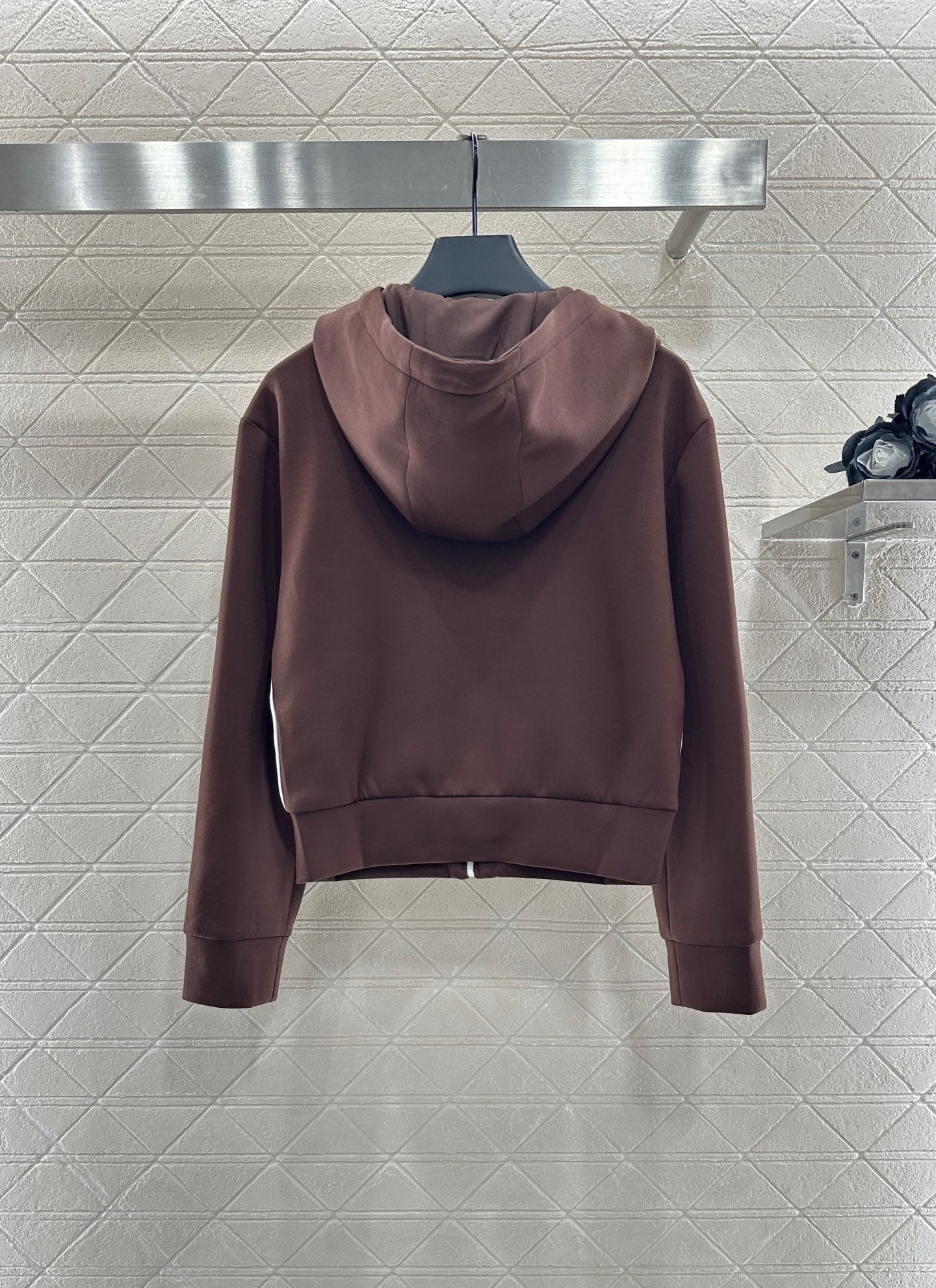 Mi 25 Hooded jacket and short skirt set