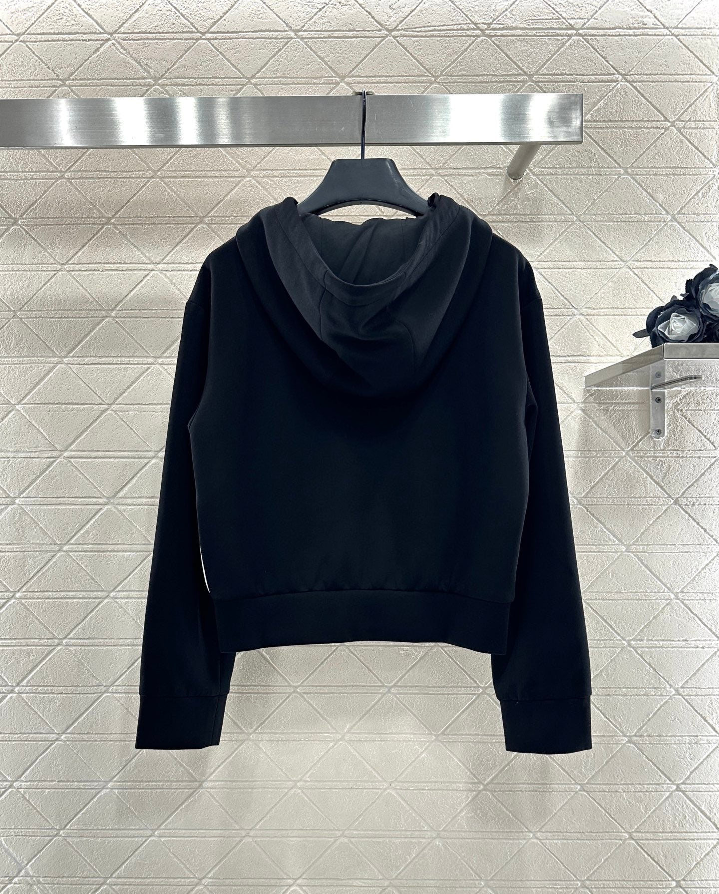 Mi 25 Hooded jacket and short skirt set