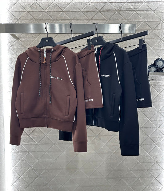 Mi 25 Hooded jacket and short skirt set