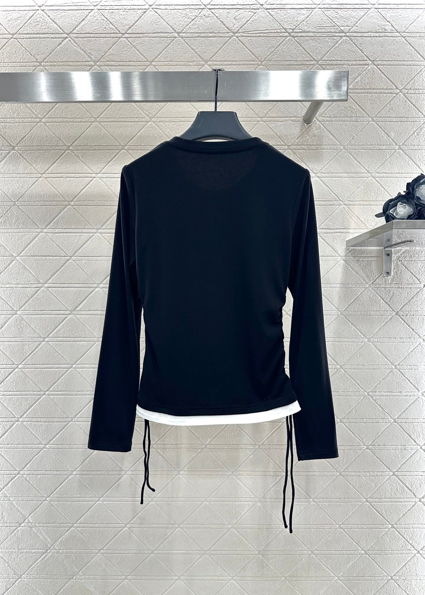 Mi 25 Fake two round neck long sleeved+half skirt set