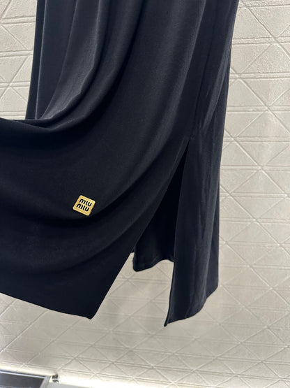 Mi 25 Fake two round neck long sleeved+half skirt set