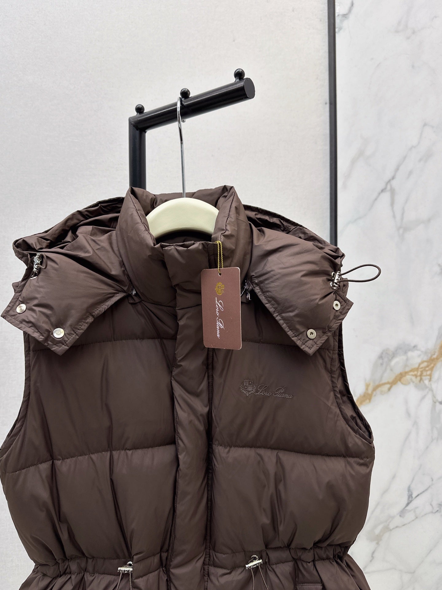 Lor 25 New drawstring waistband down vest jacket(BLACK/BROWN)