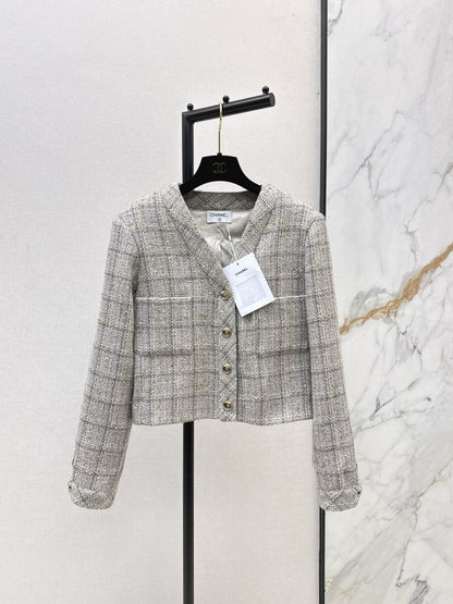C 25 New V-neck woven jacket