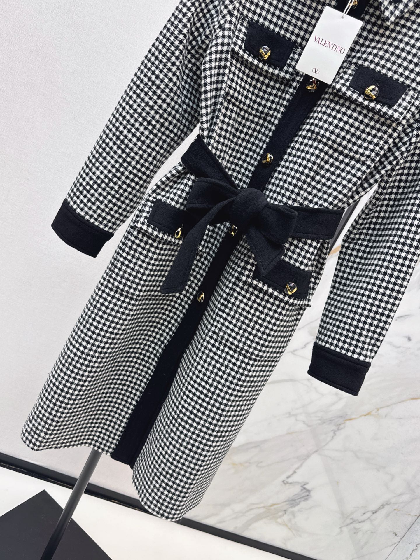 Val 25 New Classic Decorative Windbreaker Coat