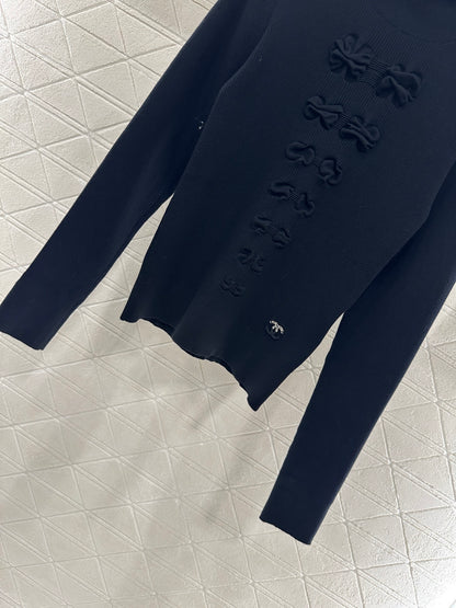C 25 Bow tie high neck long sleeved sweater(WHITE/BLACK)