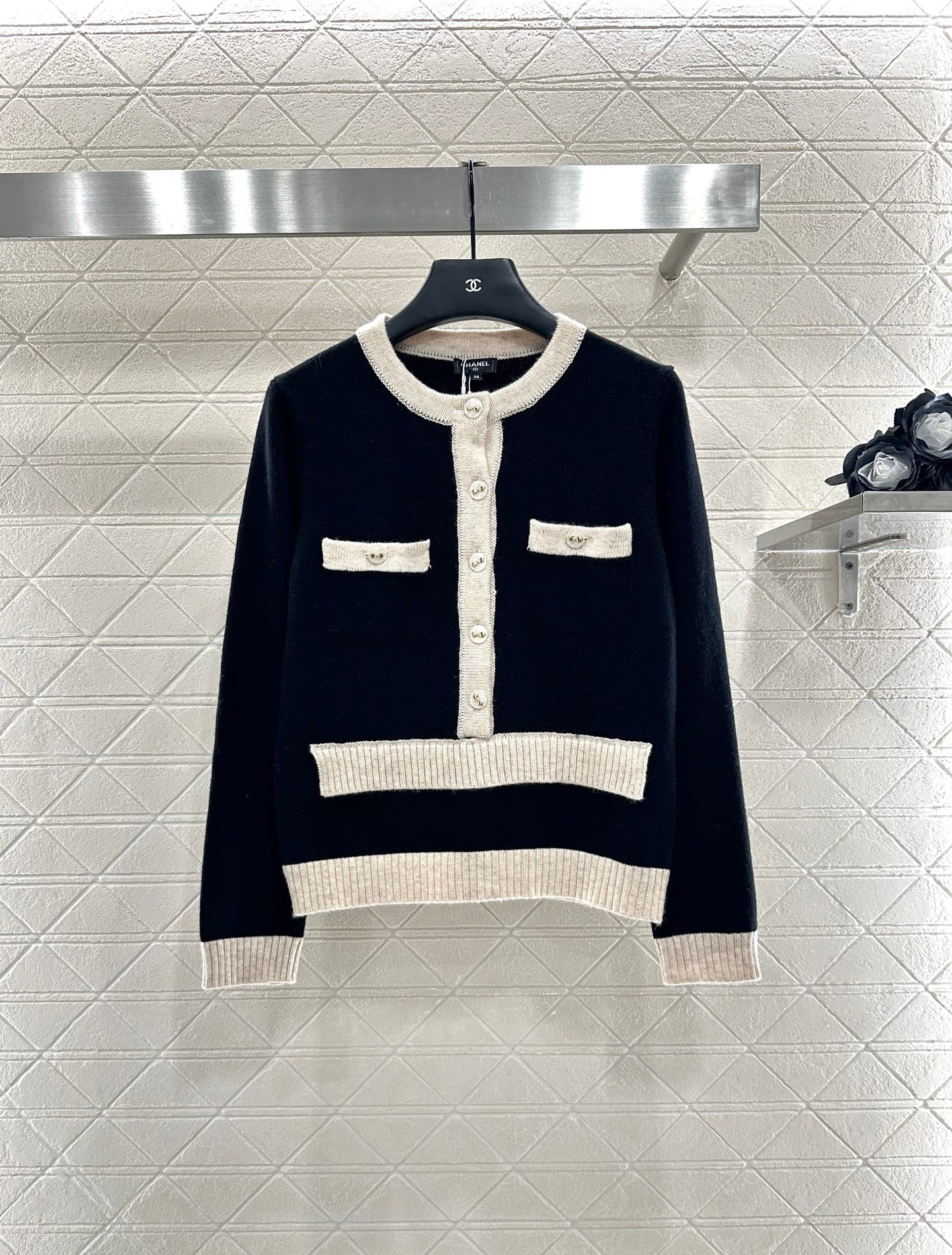 C 25 Pocket knitted cashmere long sleeved+short skirt set