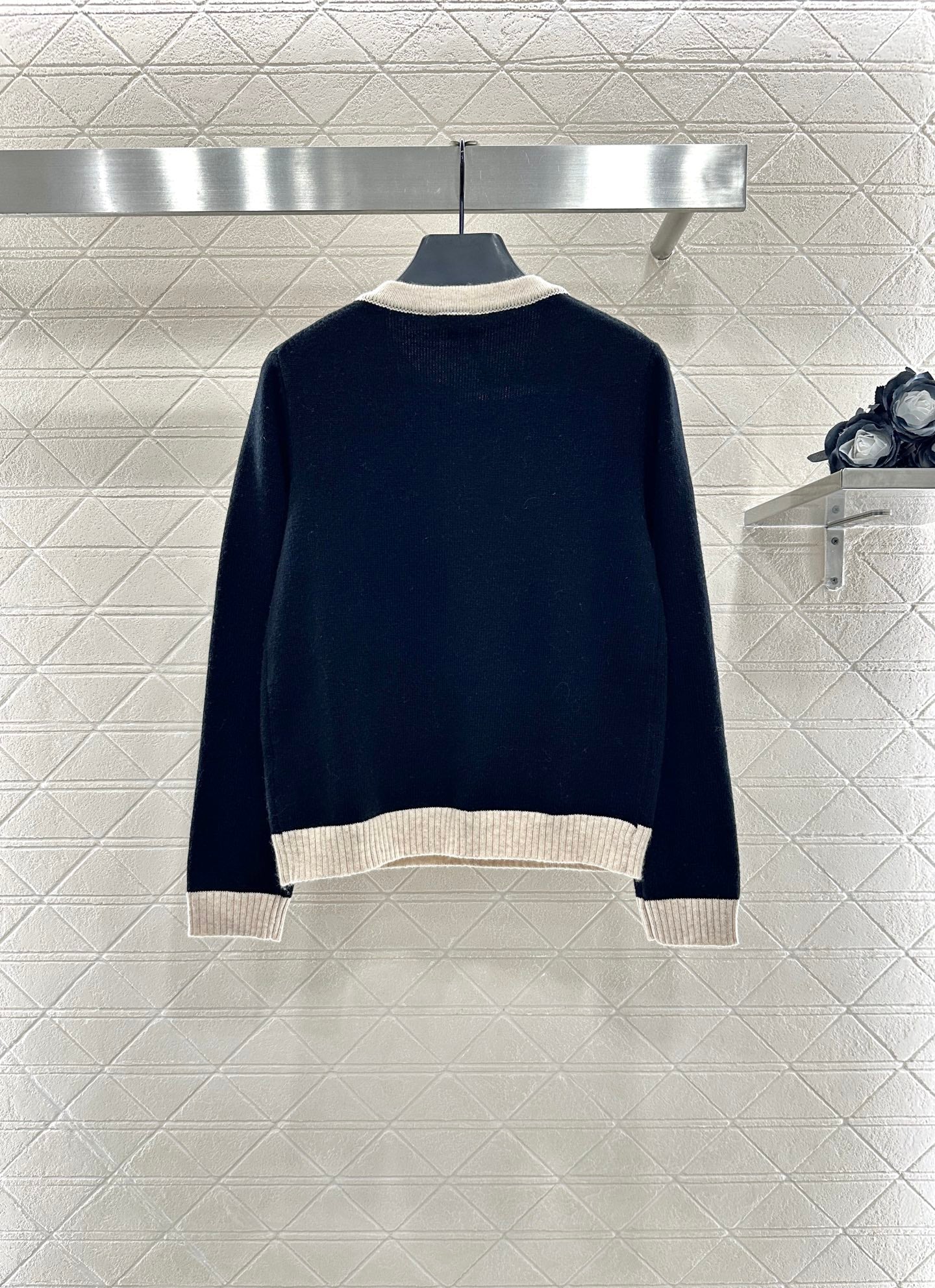 C 25 Pocket knitted cashmere long sleeved+short skirt set