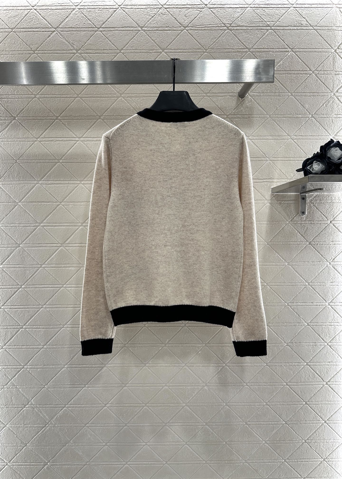 C 25 Pocket knitted cashmere long sleeved+short skirt set
