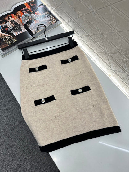 C 25 Pocket knitted cashmere long sleeved+short skirt set