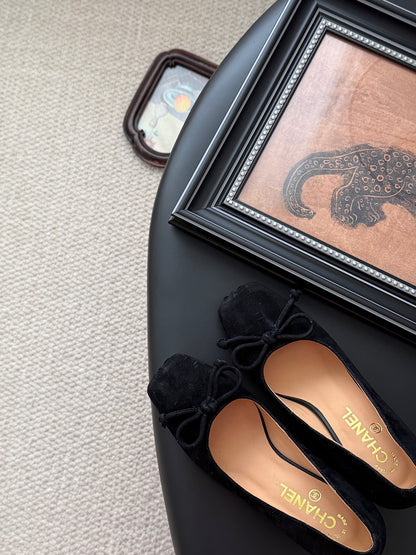 C 25B Mary Jane high heels