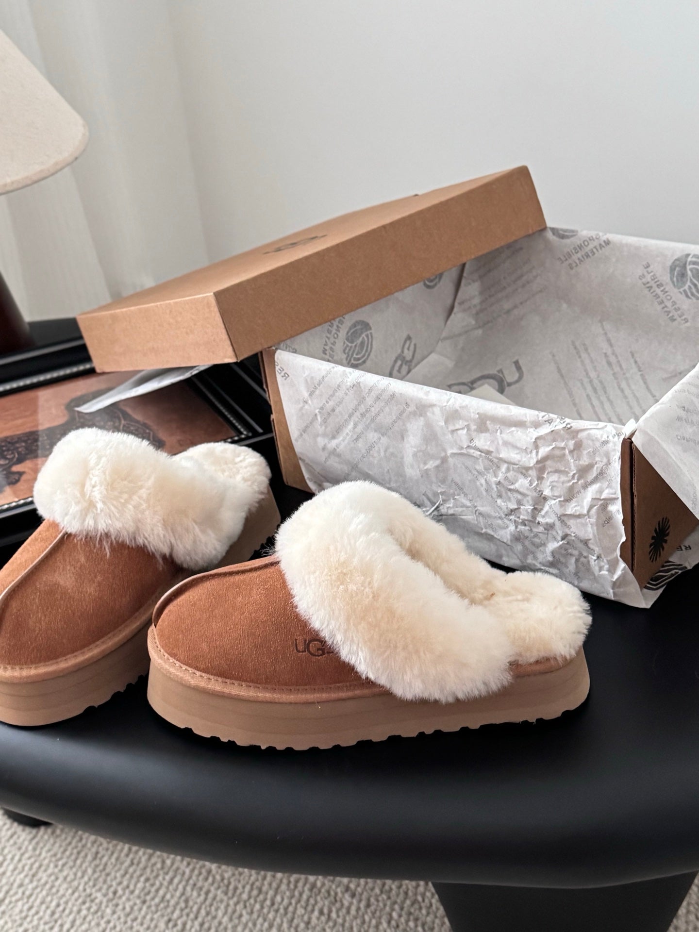 25 half-slip snow boots