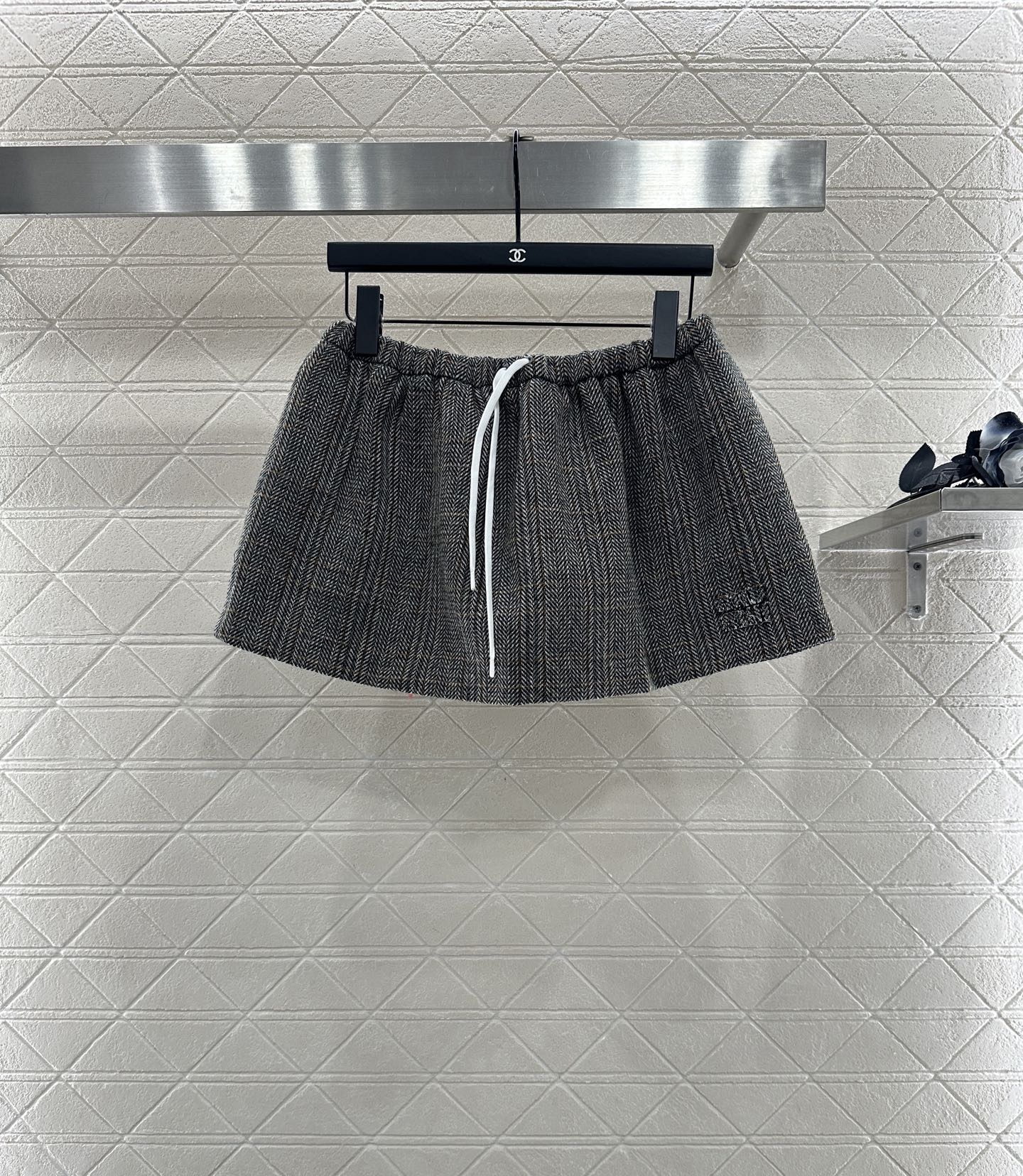 Mi 25 Plaid drawstring imitation wool mini skirt