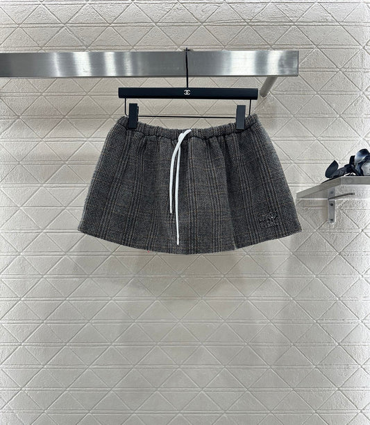 Mi 25 Plaid drawstring imitation wool mini skirt