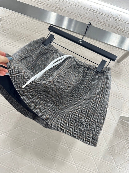 Mi 25 Plaid drawstring imitation wool mini skirt