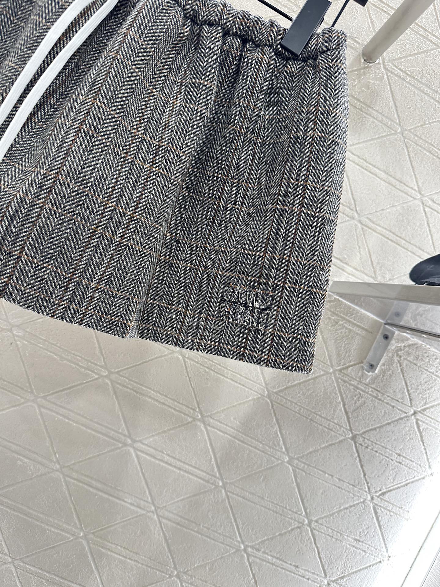 Mi 25 Plaid drawstring imitation wool mini skirt