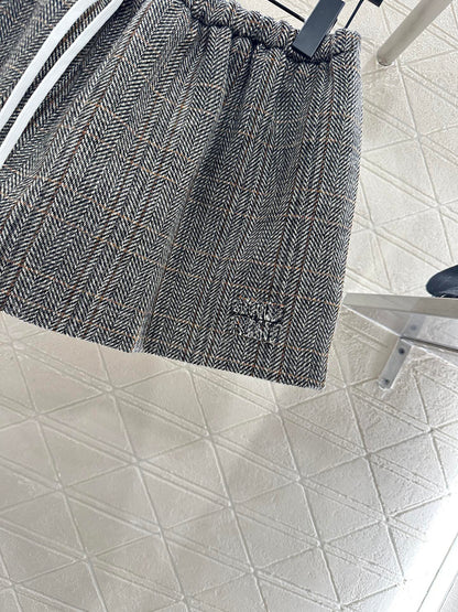 Mi 25 Plaid drawstring imitation wool mini skirt