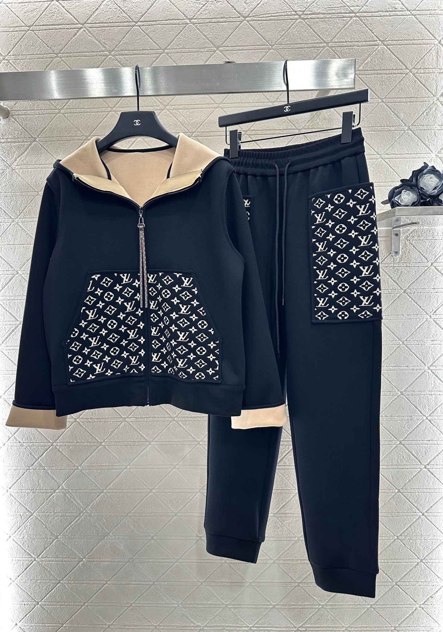 L 25 Hooded Jacquard Coat Pants Set(KHAKI/BLACK)