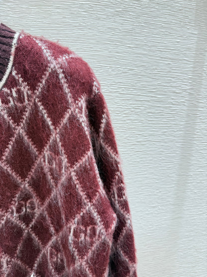 Gu 25 Vintage letter diamond grid round neck knitted wool cardigan
