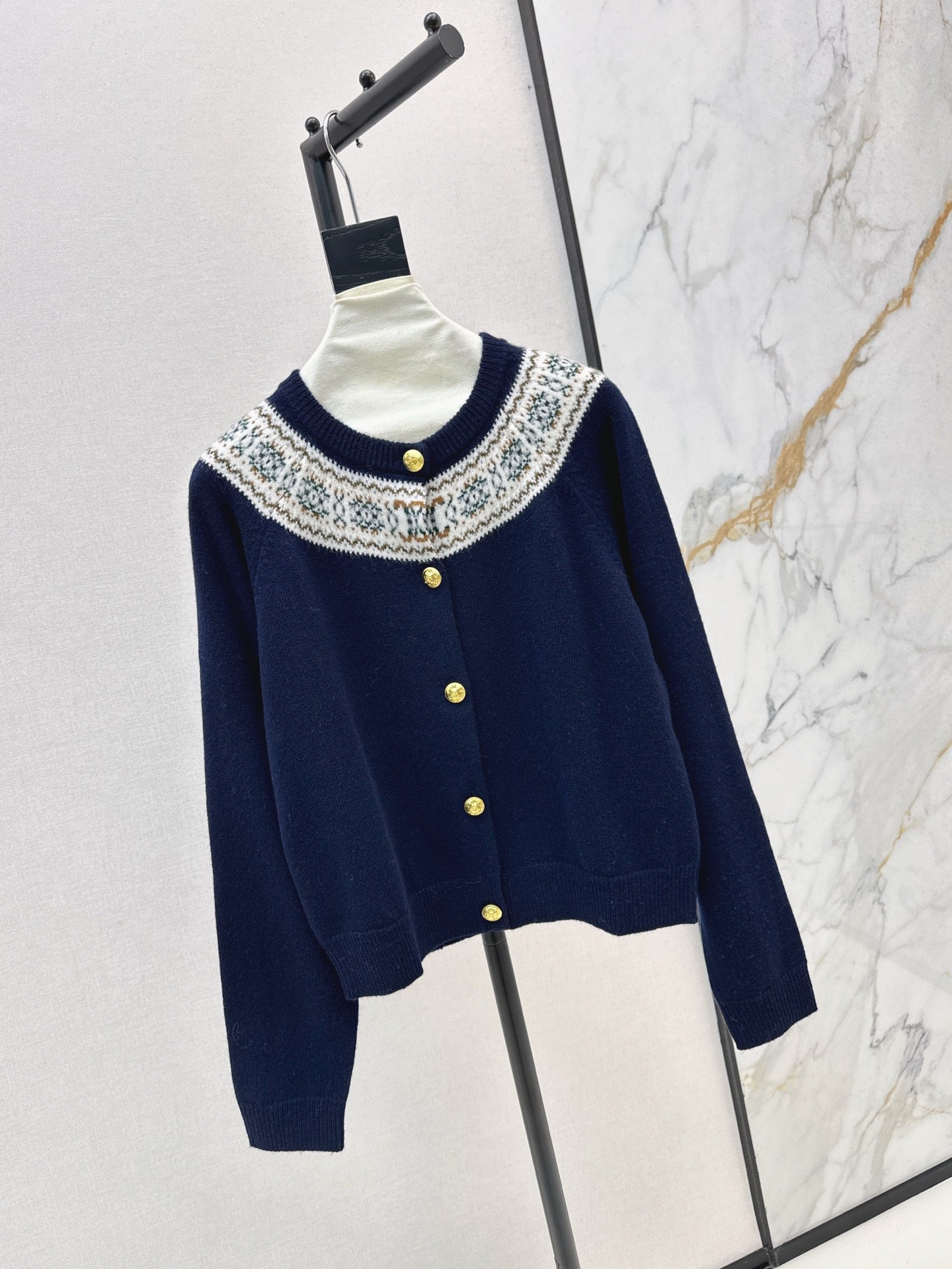 Ce 25 New retro Fel Island patterned cashmere cardigan