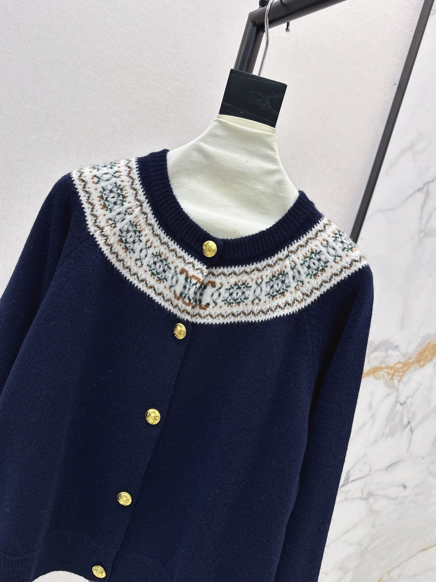 Ce 25 New retro Fel Island patterned cashmere cardigan