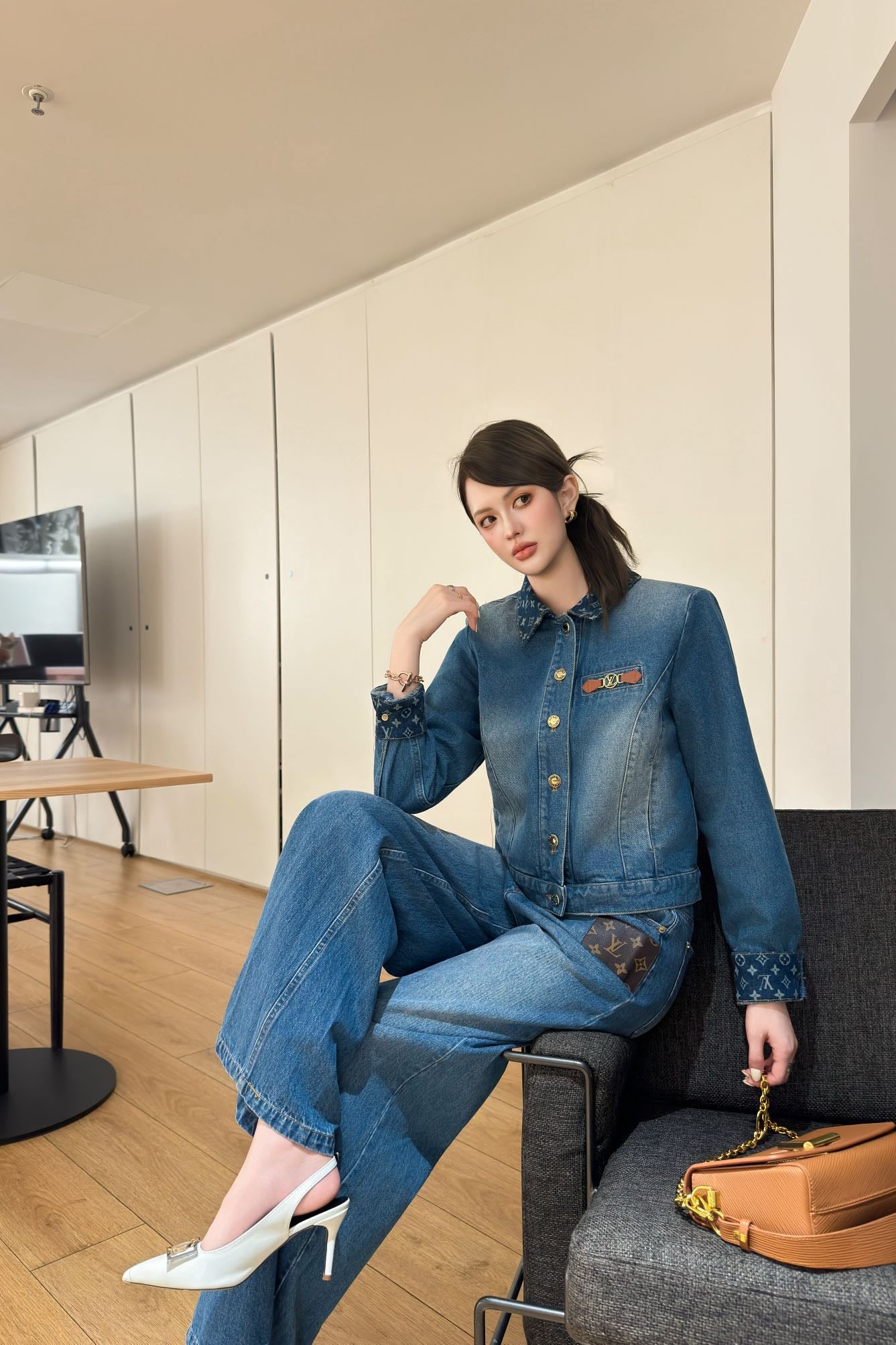 L 25 New vintage collar denim jacket
