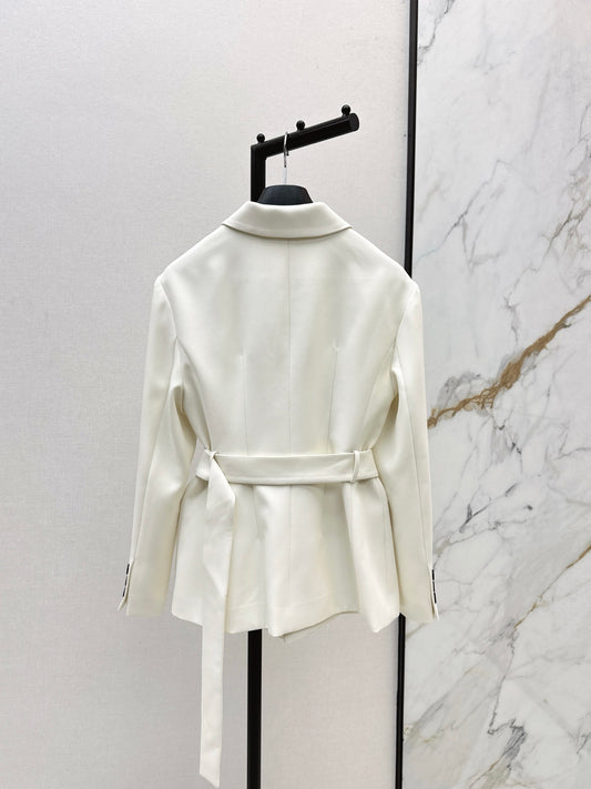 Di 25 New slanted buckle waistband suit jacket（WHITE/BLACK）