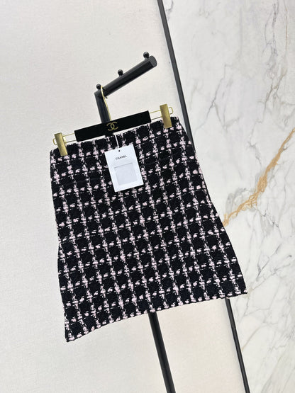 C 25 New style positioning plaid woven short jacket + A-line skirt set🖤