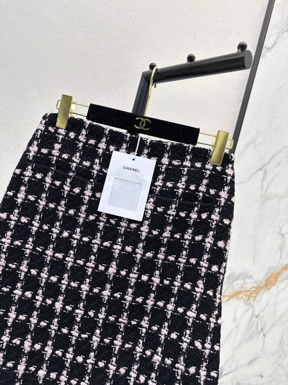 C 25 New style positioning plaid woven short jacket + A-line skirt set🖤