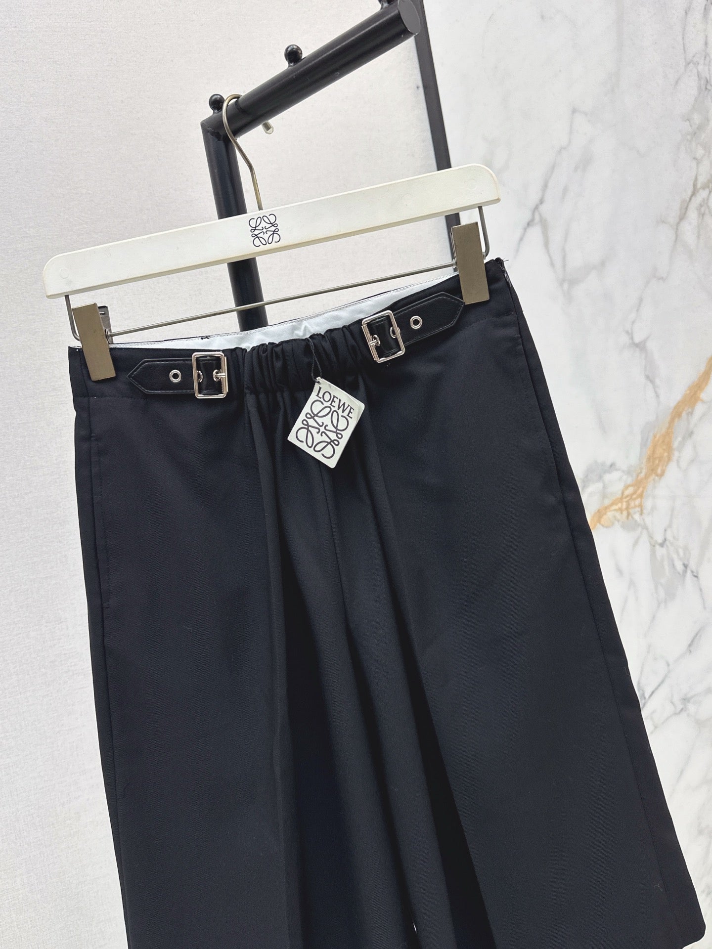 Lo 25 Leather buckle elastic high waisted pants(KHAKI/BLACK)